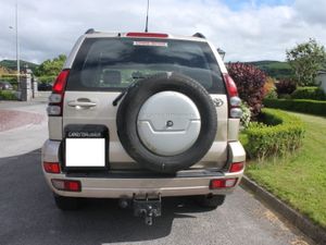 Toyota Land Cruiser LWB 3.0L Jeep, 2007 - Image 2
