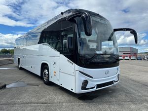 New Higer V12 - In Stock - Image 4