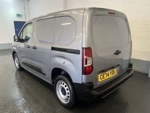 2024 Peugeot Partner Panel Van - Image 4