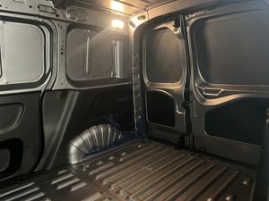 2024 Peugeot Partner Panel Van - Image 3