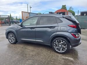 221 Hyundai Kona Hybrid  Automatic - Image 4
