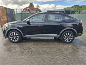 221 Renault Arkana   Automatic - Image 3