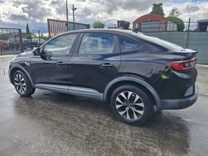 221 Renault Arkana   Automatic - Image 2