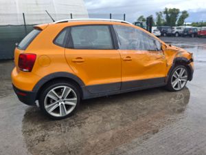 2012 VW Polo Cross 1.2  Automatic - Image 3