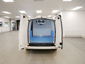 2023 Volkswagen Caddy Refrigerated - €558/pm - Image 4