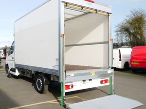 2026 Renault Master Luton Box Van - Image 2