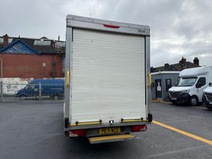 2021 Mercedes-Benz Sprinter Luton Box Van - Image 4