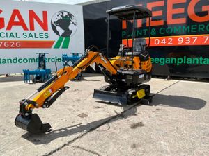 Unused CK 16pd Mini micro digger....Diesel........ - Image 2