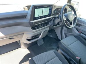 Volkswagen Transporter Highline LWB 170PS 2.0TDI 8 - Image 2