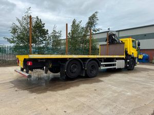 2017 DAF CF330 6x2 Rearlift Flatbed - Image 3