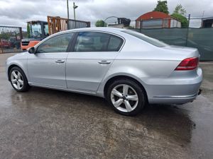 2012 Volkswagen Passat  Bluemotion  Drive home - Image 3