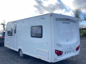 2014 Lunar Quasar 4 Berth Fixed Bed Caravan - Image 4