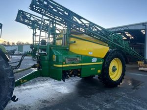 John Deere Sprayer - Image 2