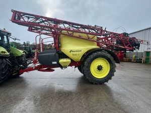 Kverneland Sprayer - Image 2