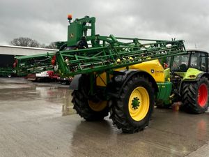 John Deere sprayer - Image 4