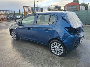 171 Opel Corsa  1.4 Petrol - Image 4