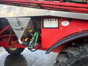 Bateman sprayer - Image 3