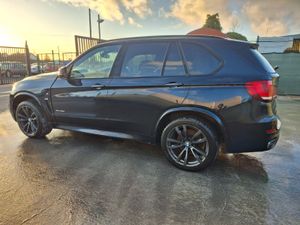 2017 Bmw X5  M Sport  7 seater  Automatic - Image 4