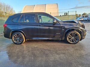 2017 Bmw X5  M Sport  7 seater  Automatic - Image 2