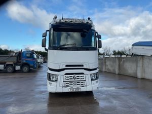 2021 Renault T520 6x2 Tractor Unit - Image 2