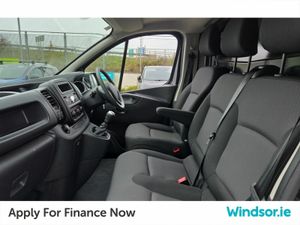 Renault Trafic LL30 ENERGY DCI 120 BUS - Image 4