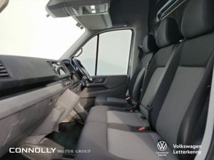 Volkswagen Crafter CRAFTER H 35 MWB 177BHP  M6F 5D - Image 4