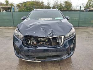 2019 Kia Sorento  2.2 Diesel  7 seater - Image 4