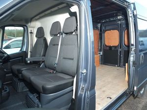 2023 Vauxhall Movano Medium Roof Panel Van - Image 2