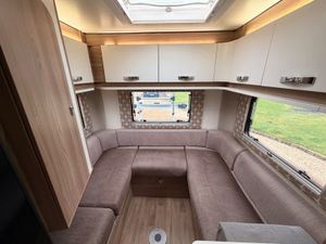 2017 SWIFT ESCAPE CHAMPAGNE 685 R.H.D LOW PROFILE - Image 3