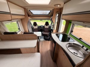 2017 SUNLIGHT T58 LOW PROFILE L.H.D - Image 3