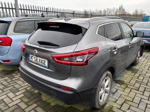 18 Qashqai 1.2 Petrol 150km Drives - Image 3