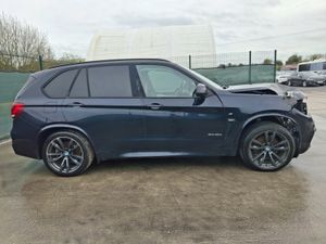 2017 Bmw X5   3.0 Diesel  7 seater  Automatic - Image 4