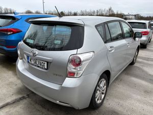 12 Verso D4D 2.0 7 Seats Drives 130k miles - Image 3