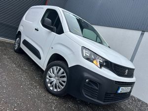 2022 Peugeot Partner ‘Professional €15950 Inc vat - Image 2