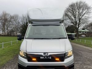 2021 MAN TGE Curtainsider Van - Image 4