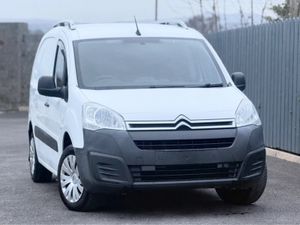 Citroen Berlingo 625 ENTERPRISE BLUE 75 HDI - Image 3