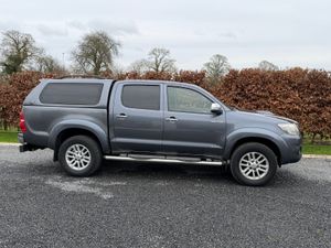2014 Toyota Hilux 3.0 D4D Invincible 5 Seat N1 - Image 3