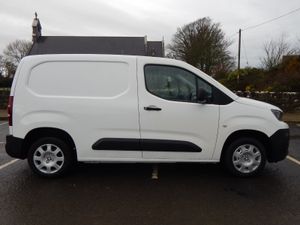 2020 Peugeot Partner 1.5 Tax & Test 07/26 - Image 2