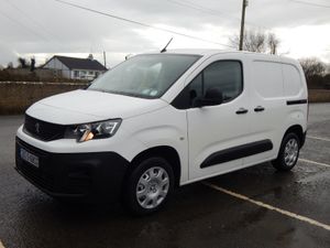 2020 Peugeot Partner 1.5 Tax & Test 07/26 - Image 4