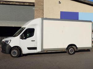 2023 Renault Master Luton Box Low Loader Van - Image 2