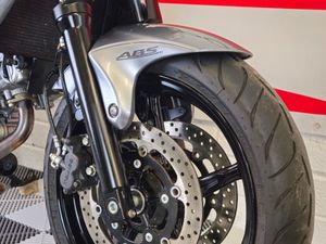 2010 Suzuki Gladius SV650 ABS Model - Image 4