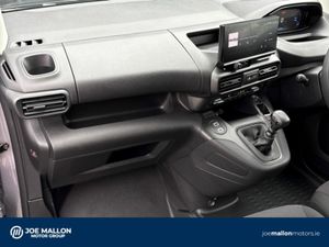 Peugeot Partner Professional Premium NEW HIGH SPEC - Image 4