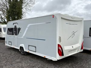 Buccaneer Cutter 4 Berth Island Bed Caravan - Image 4