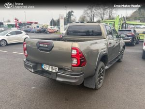 Toyota Hilux HILUX 2.8 INVINCIBLE AUTO - Image 2