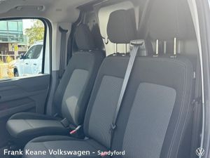 Volkswagen Transporter HIGHLINE 4MOTION AUTO 30 LW - Image 2