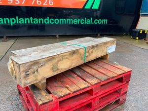 NEW HOLLAND WE170 CYLINDER ROD.....84550118 - Image 2