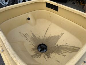 Vicon Fertiliser Spreader - Image 3