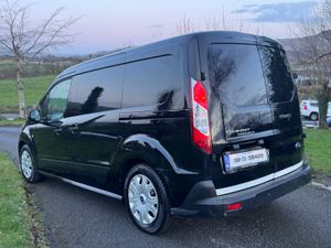 Ford Transit  connect 2019 LWB +  VAT - Image 3