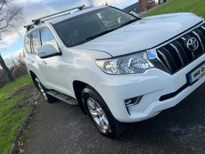 Toyota Land Cruiser 2019 + VAT - Image 4