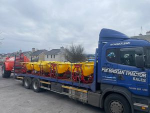 New Abbey Fertiliser Spreaders In Stock - Image 2